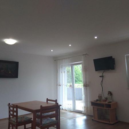Apartmani Alma Скрадин Экстерьер фото