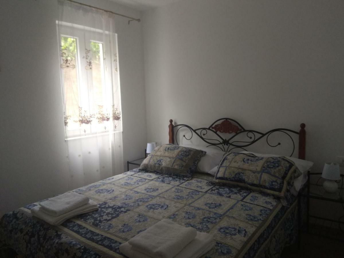 Apartmani Alma Скрадин Экстерьер фото