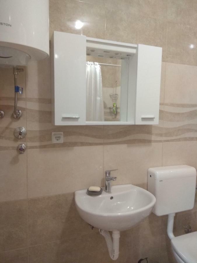 Apartmani Alma Скрадин Экстерьер фото